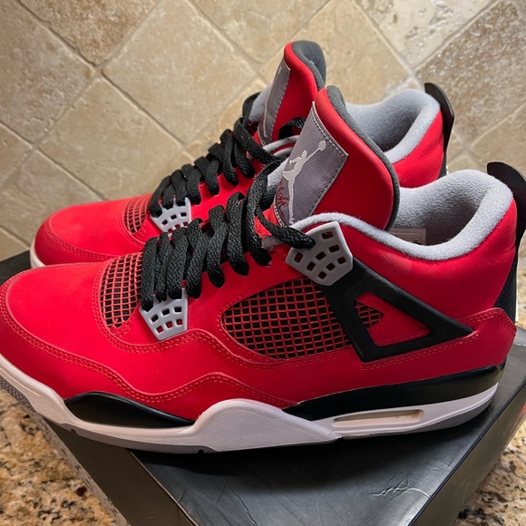 Jordan Toros - Picture 3 of 10